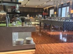 -大雁塔假日酒店·绿茵阁西餐厅