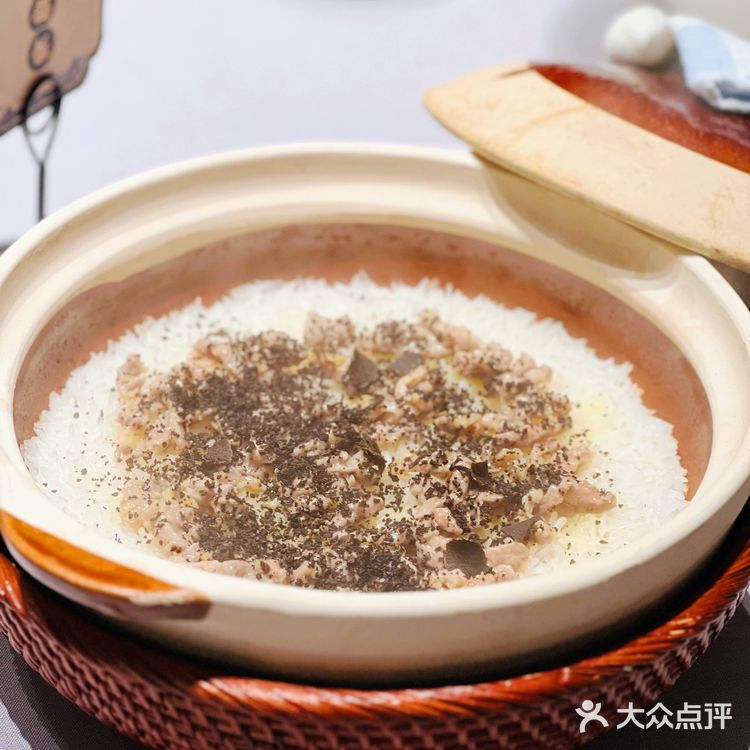 广州绝对不能错过的大鸽饭