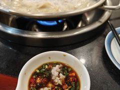 -老来福·非遗酸汤兔(凯旋路店)