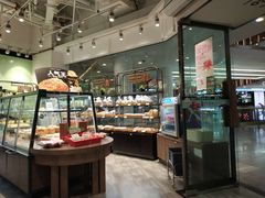 面包甜点陈列柜-仟吉(荟聚中心店)