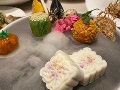豪华点心拼盘-三利音·东方司宴(外滩店)