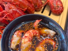 -肥肥虾庄·金牌油焖大虾(汉口城市广场店)