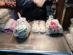 -白玉兰食品(汇联商厦店)