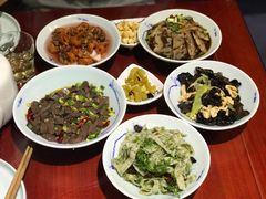 -窄巷子陕菜馆·地道陕西菜(粉巷店)