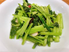 炒小苦菜-麦麦山云南菜(复地活力城店)