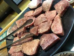-萌牛肠烧烤店(虹梅路店)