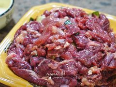 -黄利砖万峰林布依特色酸笋牛肉馆