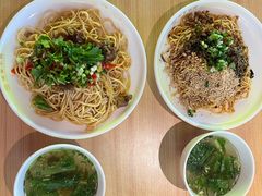 -酒都燃面(龙湾店)