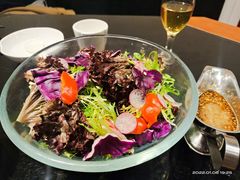 油醋汁大拌菜-皇城根·烤鸭·鱼头·家常菜(欧亚大观乐活城店)