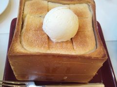 -港丽餐厅(高德置地店)