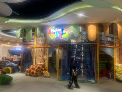 -MELAND CLUB亲子乐园•派对(虹桥万象城店)