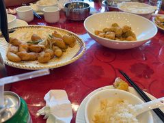 -侬佳蒸菜馆(听潮店)