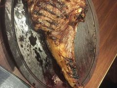 -恰餐厅及酒吧 CHAR Bar & Grill (北京丽都皇冠假日店)