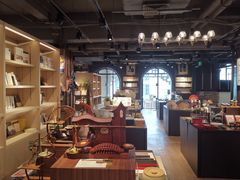 -光海书局(南京东路第一百货店)