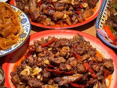 -柴窝堡22号辣子鸡·传承新疆菜