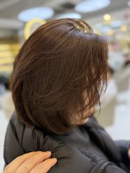 -虫二·专注健康烫染沙龙