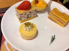 -盛宴标帜西餐厅龙虾.鲍鱼•牛排(重庆喜来登大酒店)