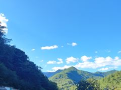 -本溪汤沟绿石谷森林公园