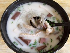 -津津老鸭粉丝馆(正东路店)