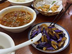 -胡子饮食店