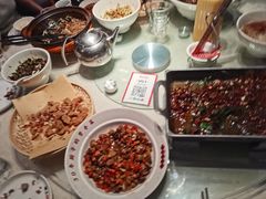 -味上湘菜馆(岳麓山店)