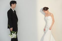 -喜爱高定婚纱摄影