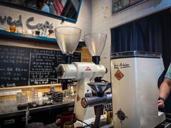 -Be Lived Cafe比例咖啡(摩天轮店)