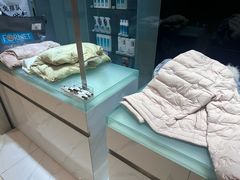 -福奈特洗衣洗鞋(杭州东站万象汇店)
