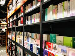 -西西弗书店&矢量咖啡(凯德晶萃广场店)