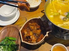 -隔壁老王·家常云南菜(花巷店)