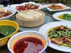 -月圆霖特色农家乐