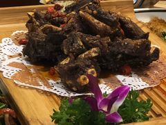手抓羊排-万小金辣椒炒肉(抚河南路店)