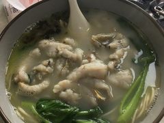 -明呈黄鱼面馆(斜土路店)