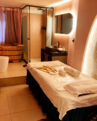 -琦品高端美容SPA私佳美场