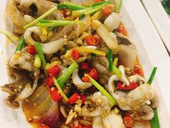 -四川小胡子海鲜(丁村万人海鲜广场店)