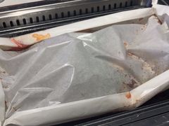 -黑猫馋纸包鱼(阳光店)