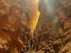 -天山神秘大峡谷