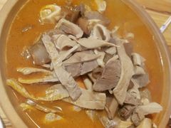 -霄汉牛三鲜湖北砂锅菜(万松园2店)