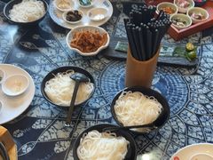 -桥香园过桥米线(国贸店)
