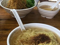 -小梁哥云吞面(黄贝岭店)