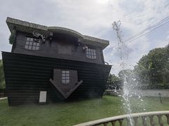 -金山农民画村-枫泾波兰倒置屋