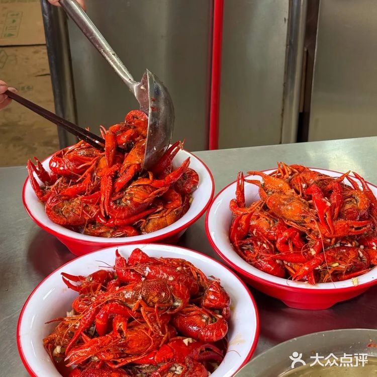 小龙虾界卷王出现！这家店我真的会n刷！！
