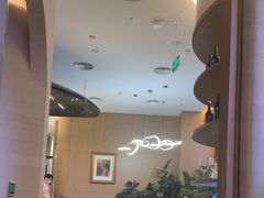 -斯普汇生蚝牛排馆(中骏世界城店)