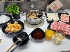 -呷哺呷哺(虹口赤峰路店)