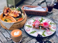 粉粉的班尼迪克蛋-CHILLAX轻乐时(侨建·Hi City店)