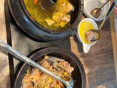 云海肴汽锅鸡-云海肴云南菜(浦江欢乐颂店)