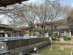 -喜洲吧·江畔老船厂·庭院餐厅(喜临院店)