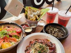 温泉蛋牛肉波奇饭-J's Cafe Lab