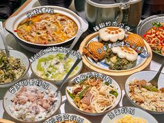 -费大厨辣椒炒肉(黄兴中心广场店)