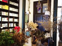 iphone_upload_pic-良友书坊(安徽路店)